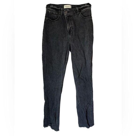 Abercrombie & Fitch Curve Love Ultra High Rise 90s Slim Straight Jean Black 4 - Picture 5 of 10